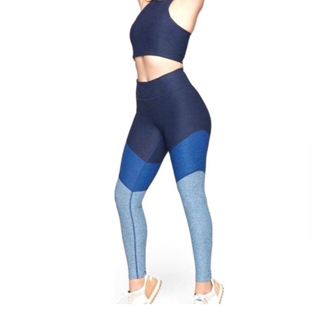 Outdoor Voices Leggings - Picture 1 of 5